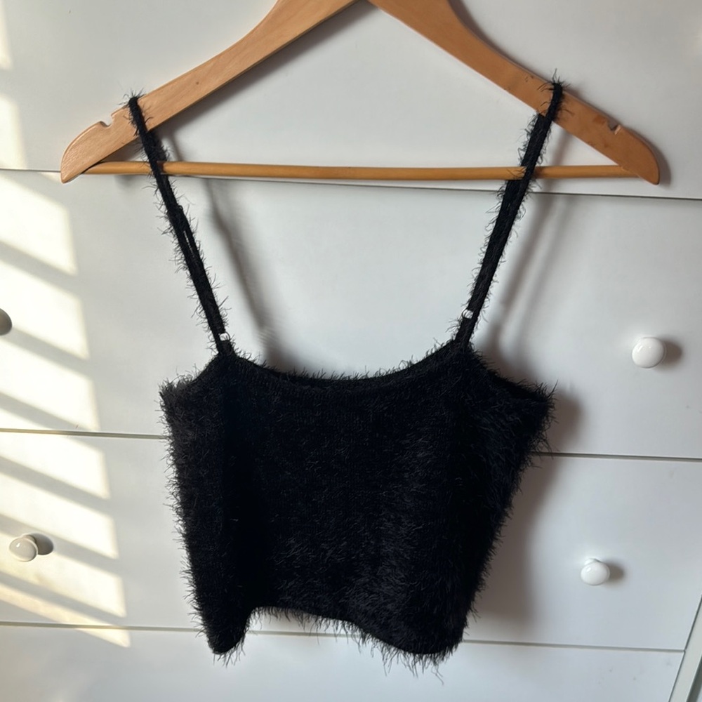 NWOT FOREVER 21 FUR CROP TOP
